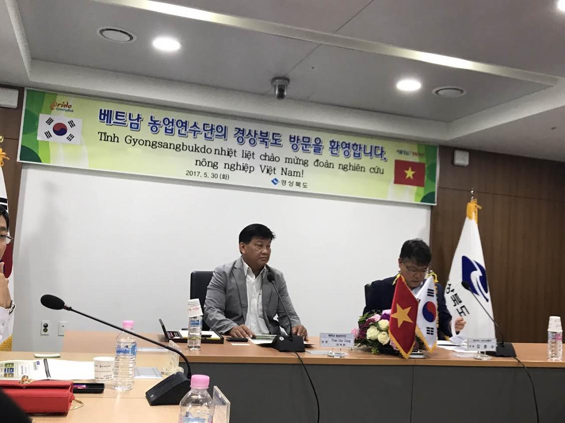 Giao lưu với lãnh đạo sở văn hoá và truyền Thông tỉnh Gyeongsangbukdo của Hàn Quốc